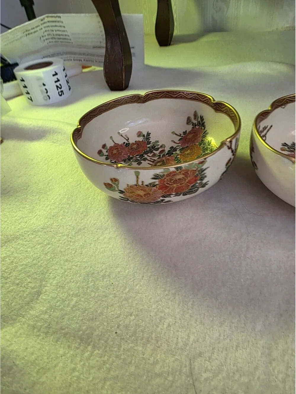 Pair Vintage Japanese Satsuma Style Peony Bowls Crackle Glaze Gold 4.75